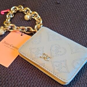 Juicy Couture Wallet on Bracelet with charms NWT jewelry card holder BEAUTIFUL